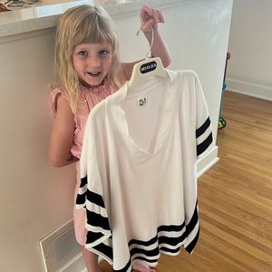 Planet by Lauren G. osfa white cotton poncho